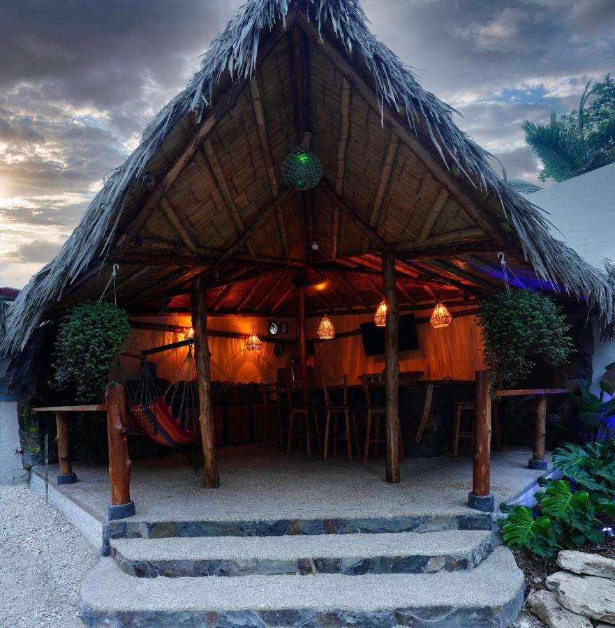 Hotel Tres Palmas Montañita Zewnętrze zdjęcie