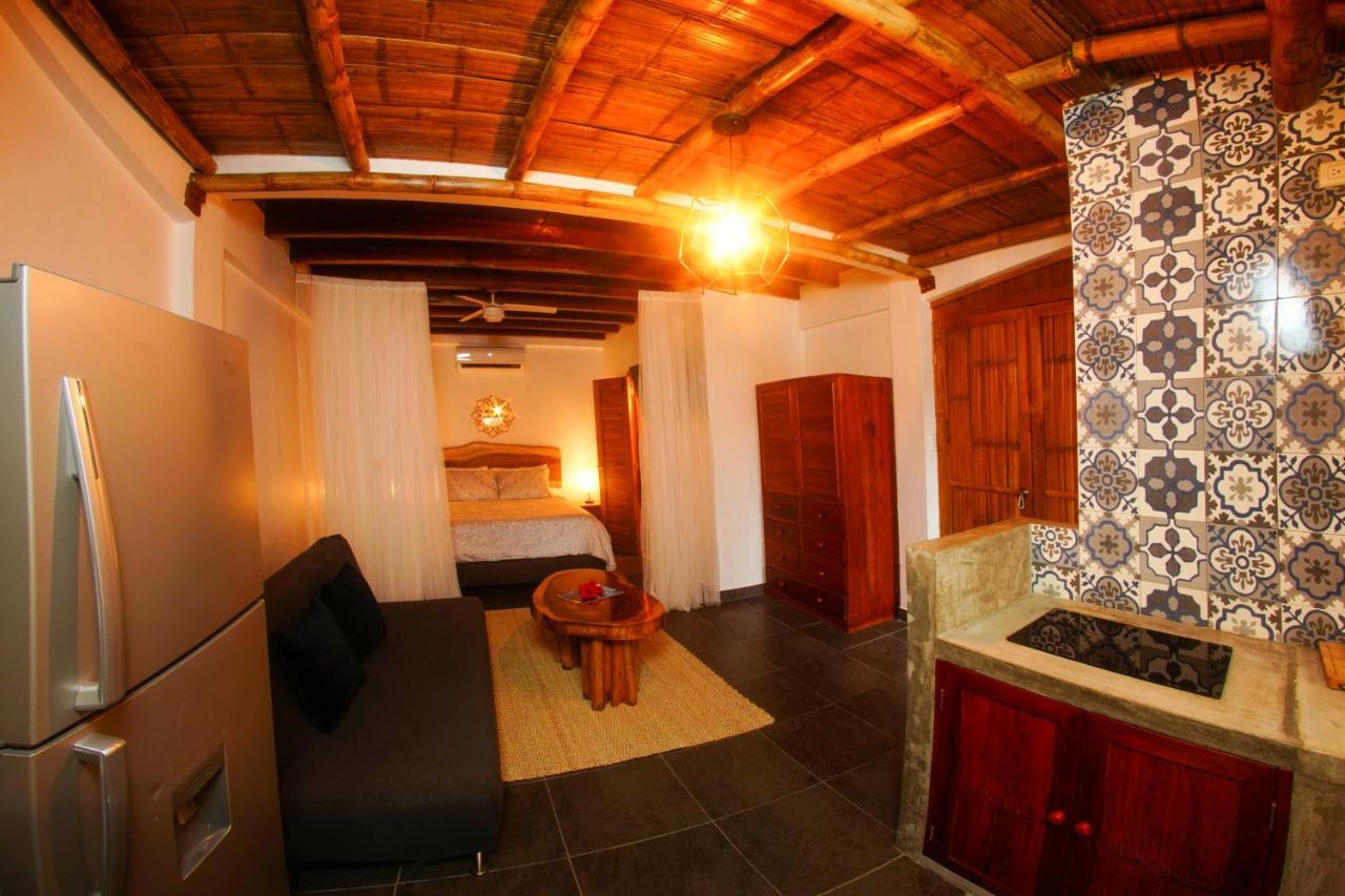 Hotel Tres Palmas Montañita Zewnętrze zdjęcie