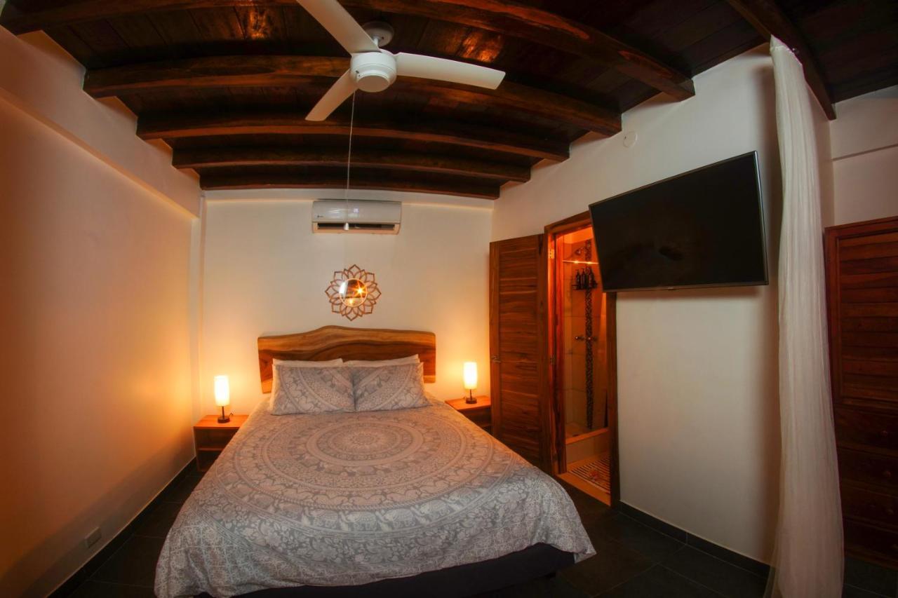 Hotel Tres Palmas Montañita Zewnętrze zdjęcie